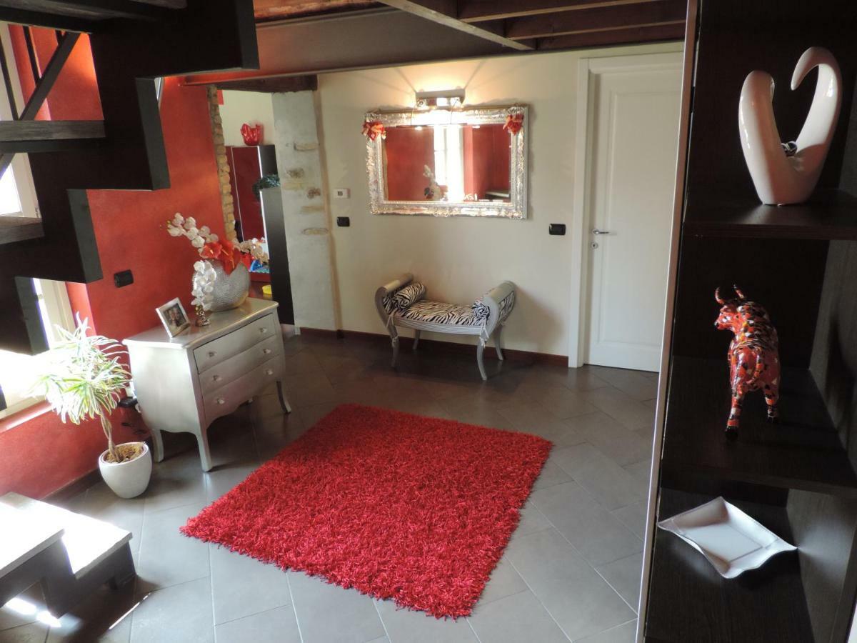 Feeling At Home - Varese Apartment Экстерьер фото