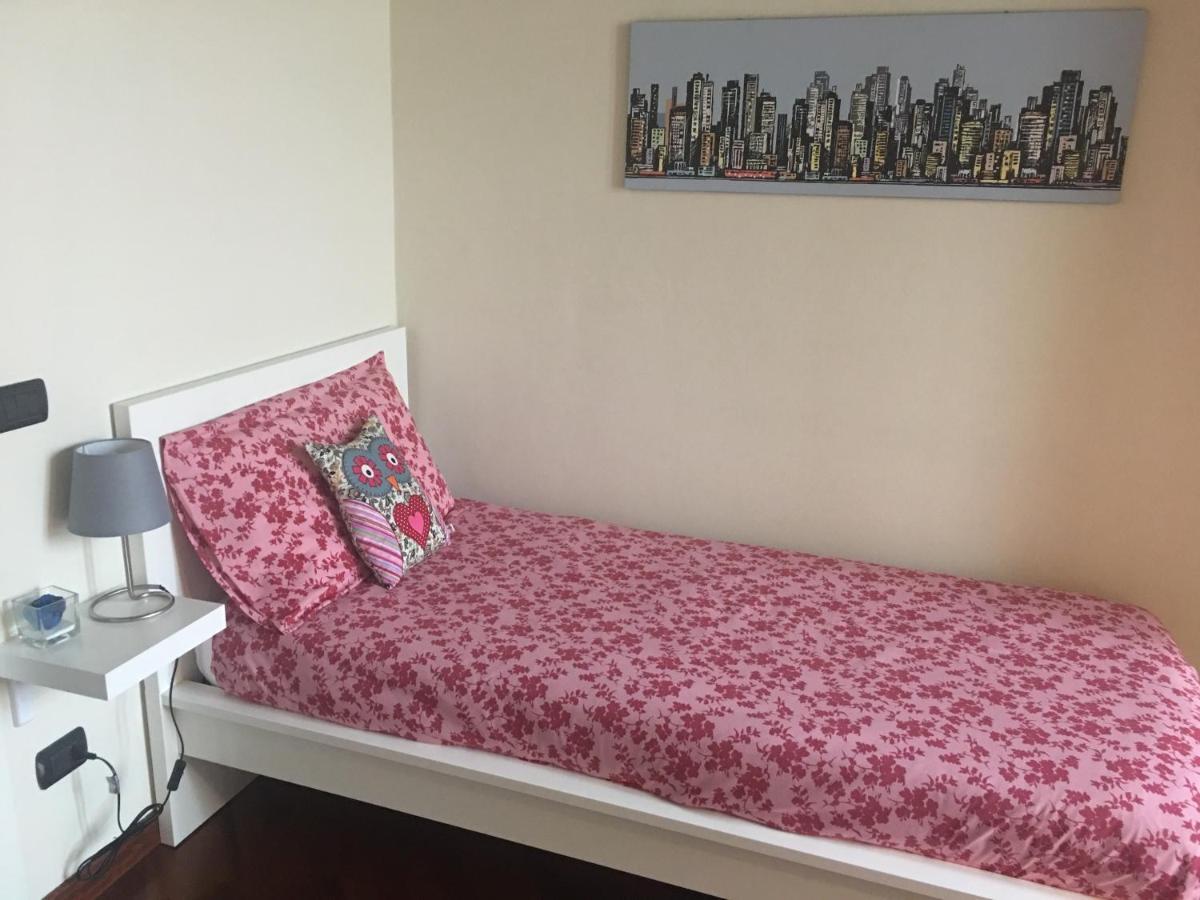 Feeling At Home - Varese Apartment Экстерьер фото